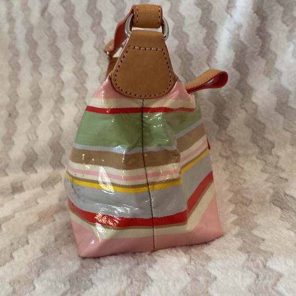 Small Coach Vinyl Purse - Picture 5 of 8